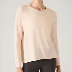Athleta “with ease” tunic pastel peach